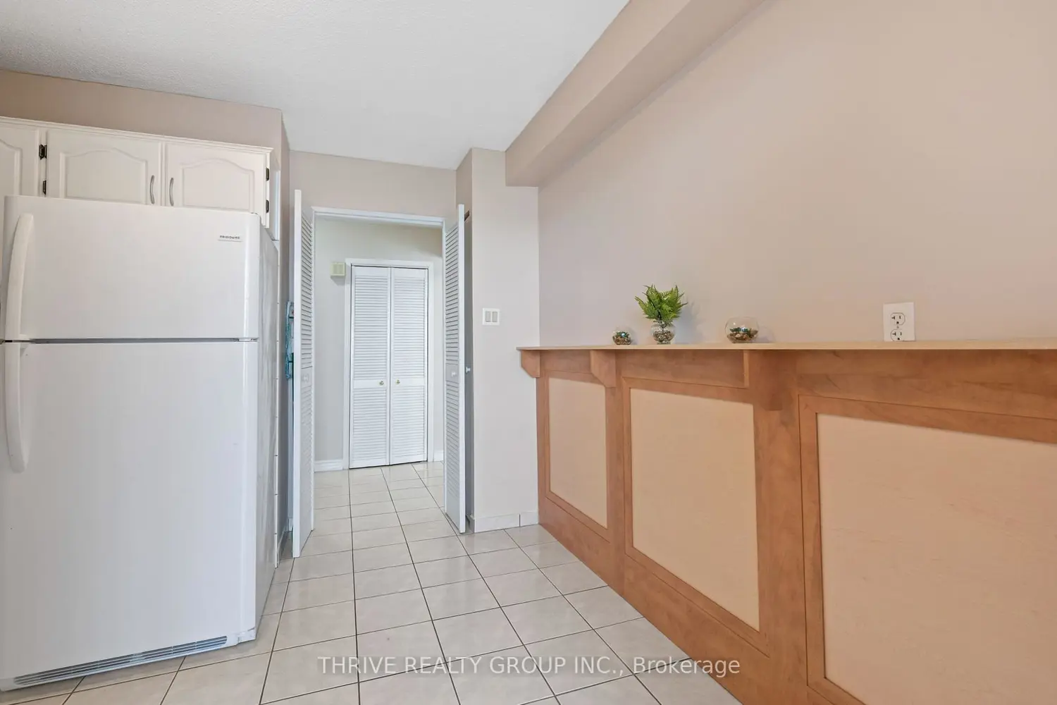 Additional image 9 of 380 King Street 605