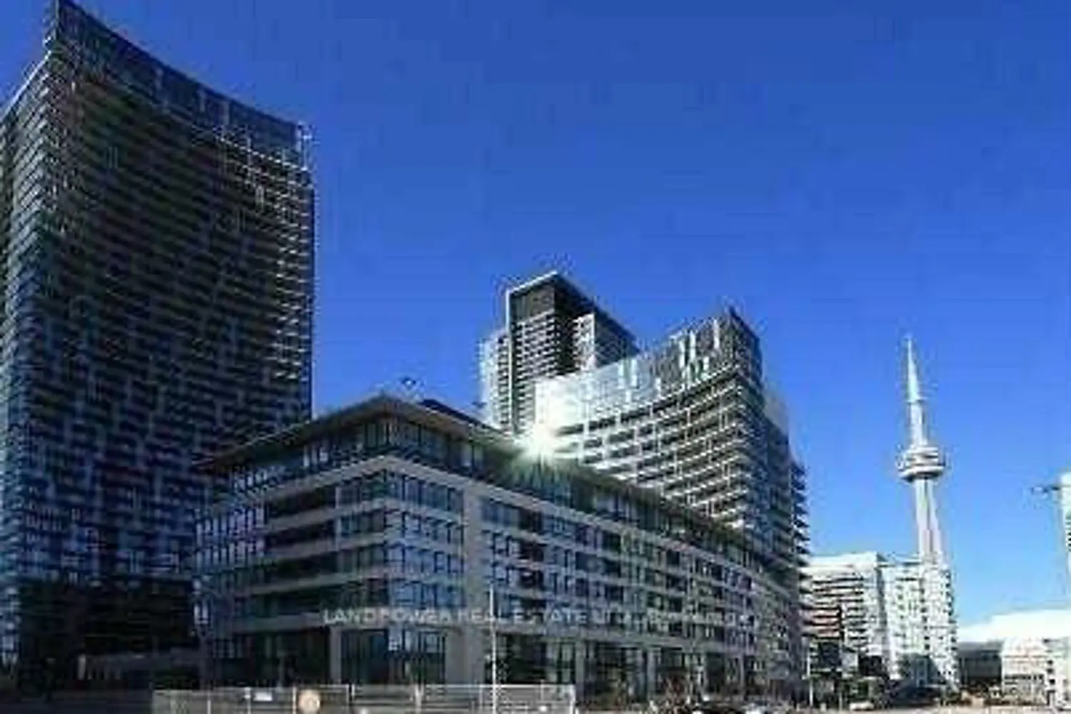 8 Telegram Mews 335