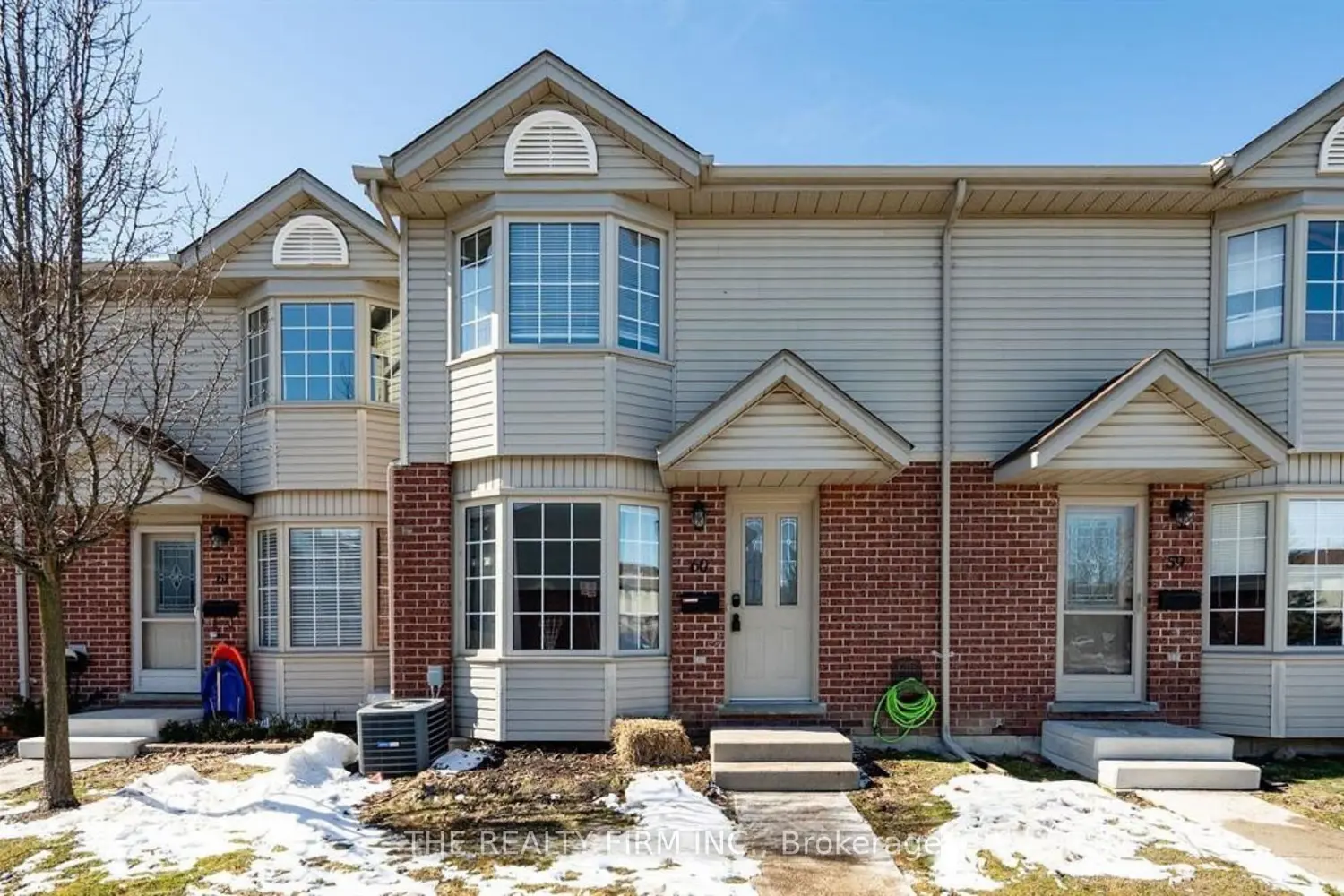 151 Martinet Avenue 60