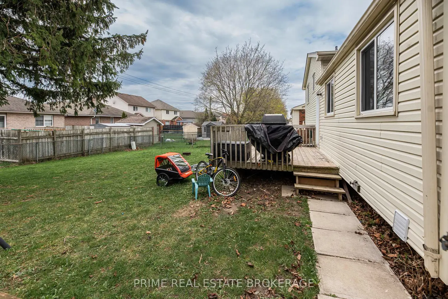 56 Leger Avenue photo 3