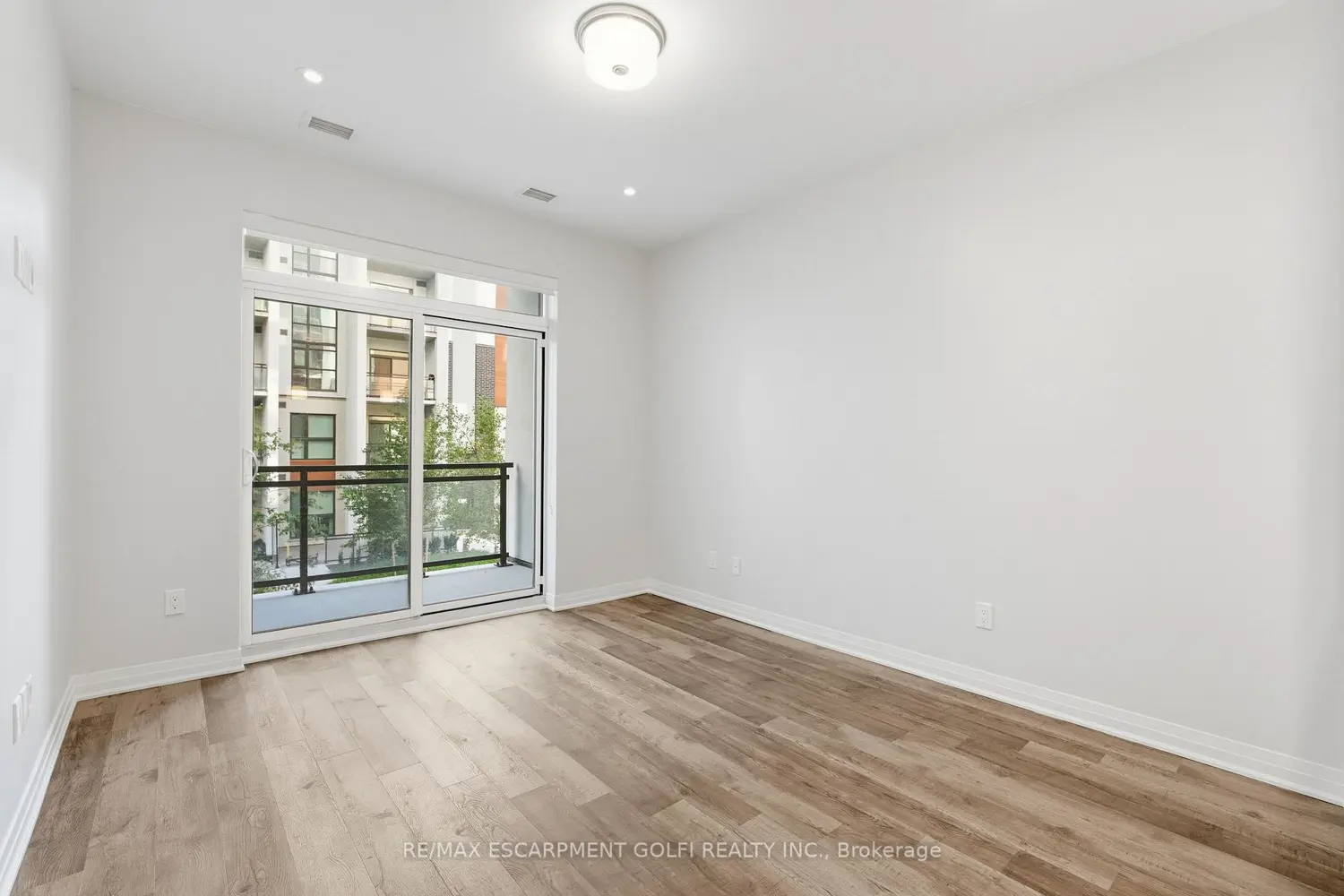 Additional image 9 of 470 Gordon Krantz Avenue 204