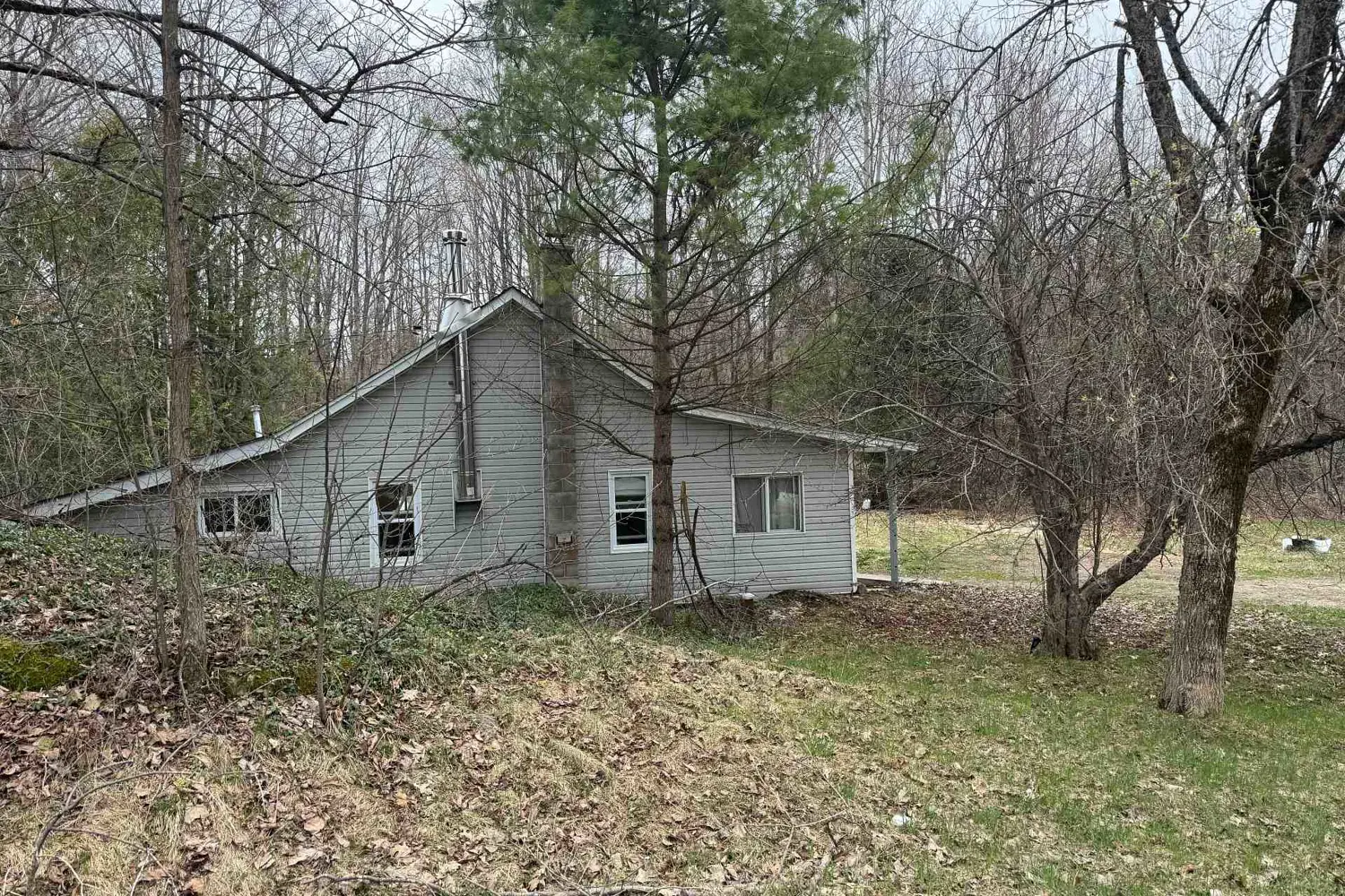 Additional image 3 of 10146 509 Road