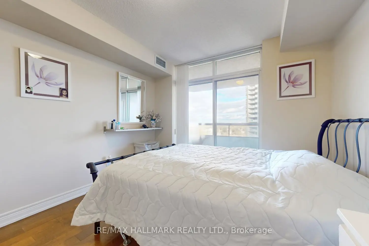 Additional image 14 of 89 Skymark Drive 1610