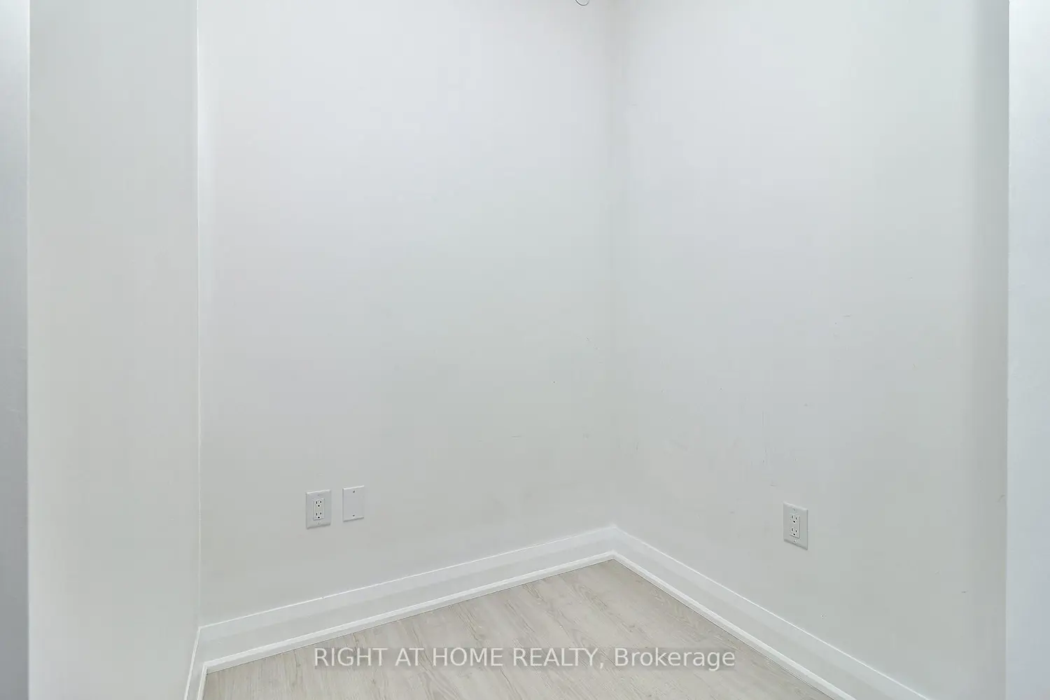 Additional image 7 of 3883 Quartz Road 4203