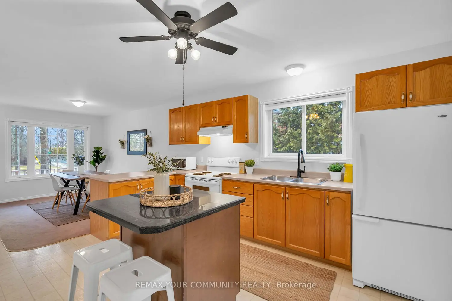 81 Fairpark Lane photo 5