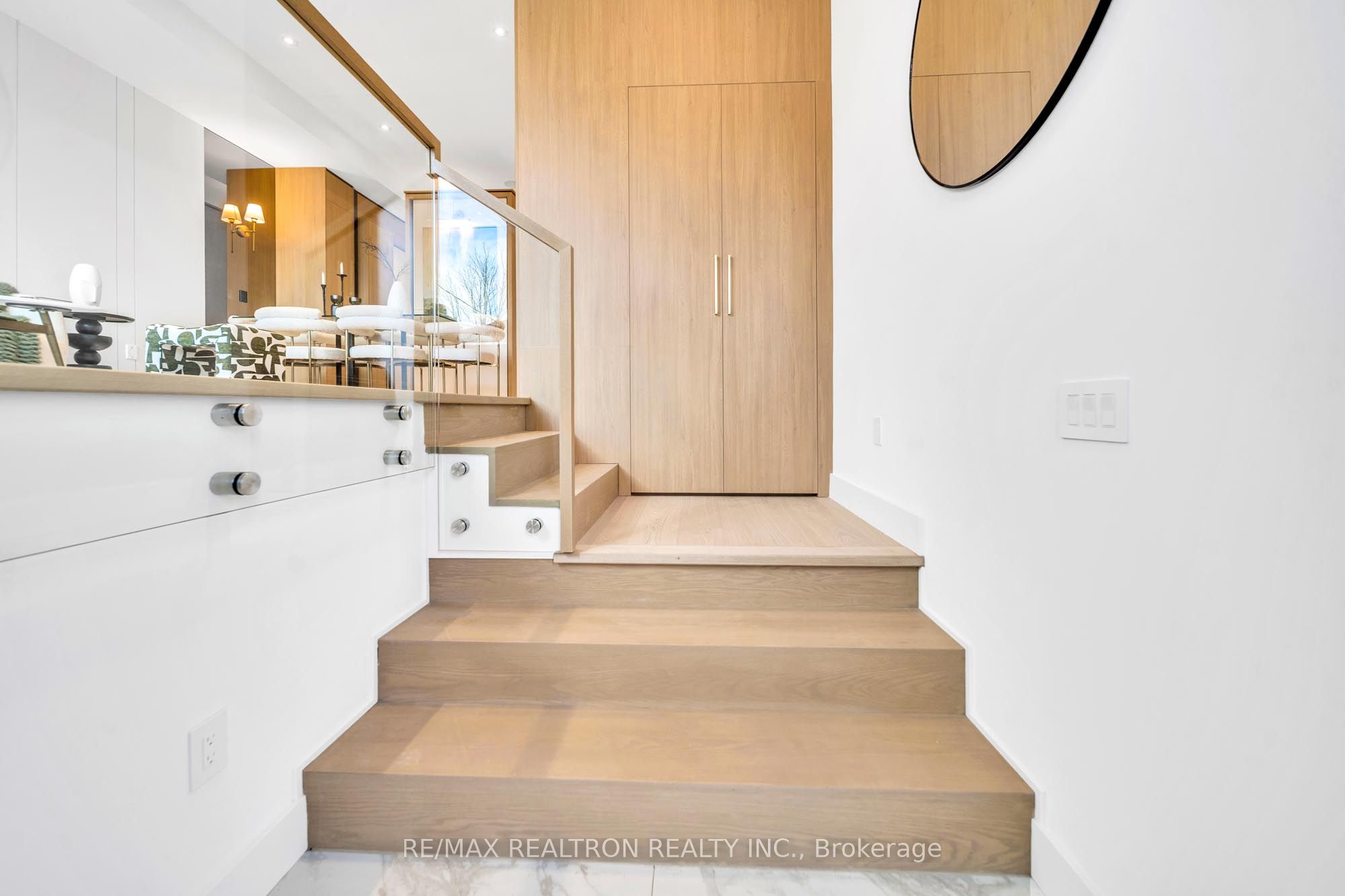 Additional image 3 of 315 Arlington Avenue, Toronto, ON, M6C 2Z8