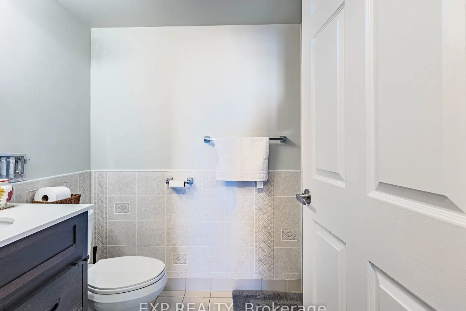 Additional image 16 of 25 Agnes Street 907