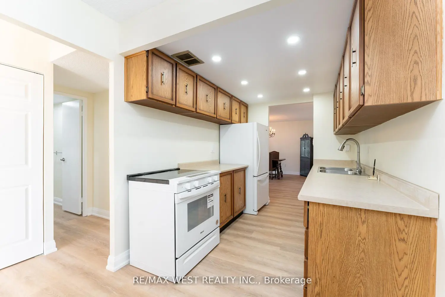 Additional image 6 of 3151 Bridletowne Circle 2307