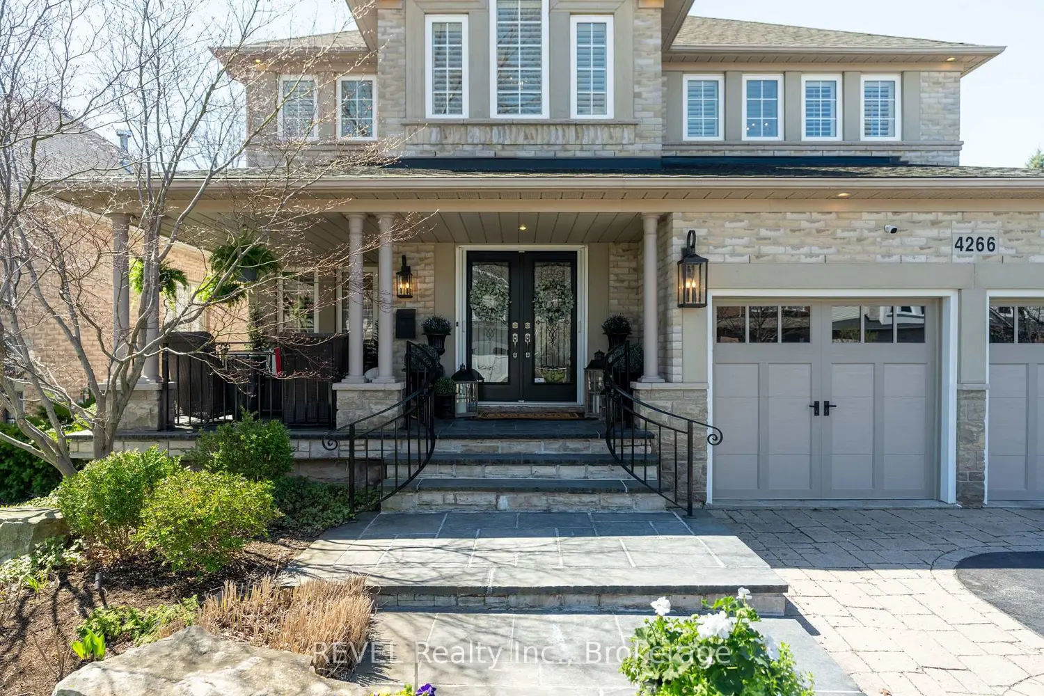 4266 Clubview Drive
