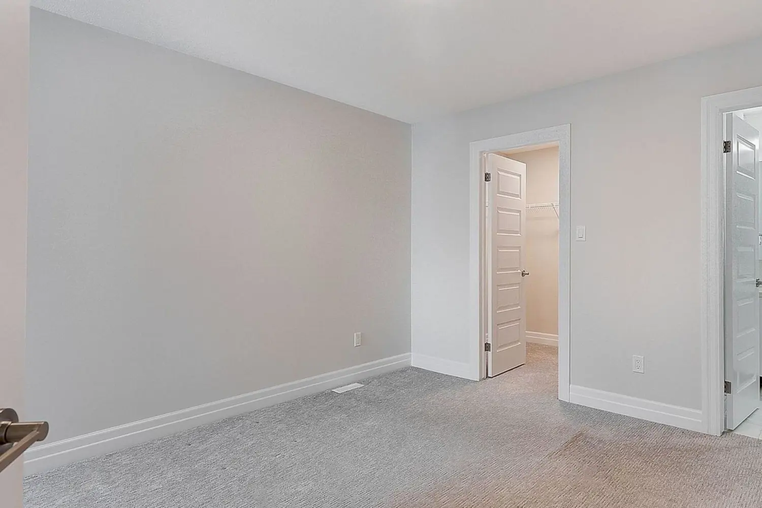 Additional image 9 of 2610 Kettering Place 25