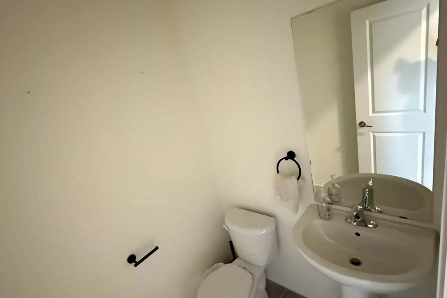 Additional image 7 of 72 Samuel Avenue