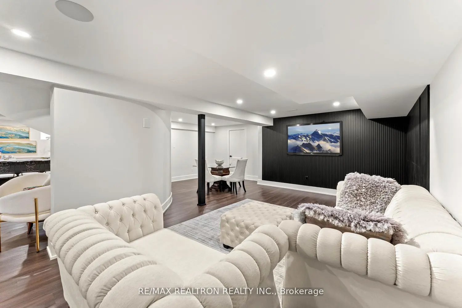 Additional image 14 of 63 Willett Crescent