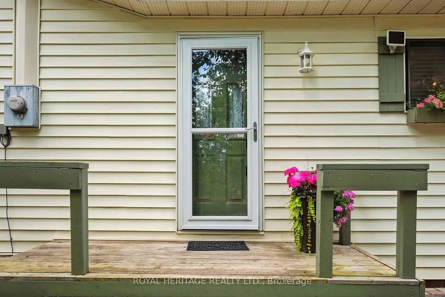 42 Reddick Road photo 2