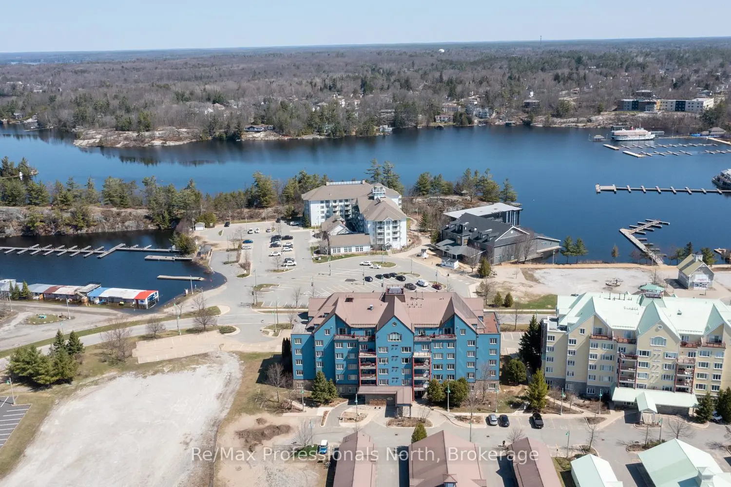 Additional image 17 of 130 Steamship Bay Road 207