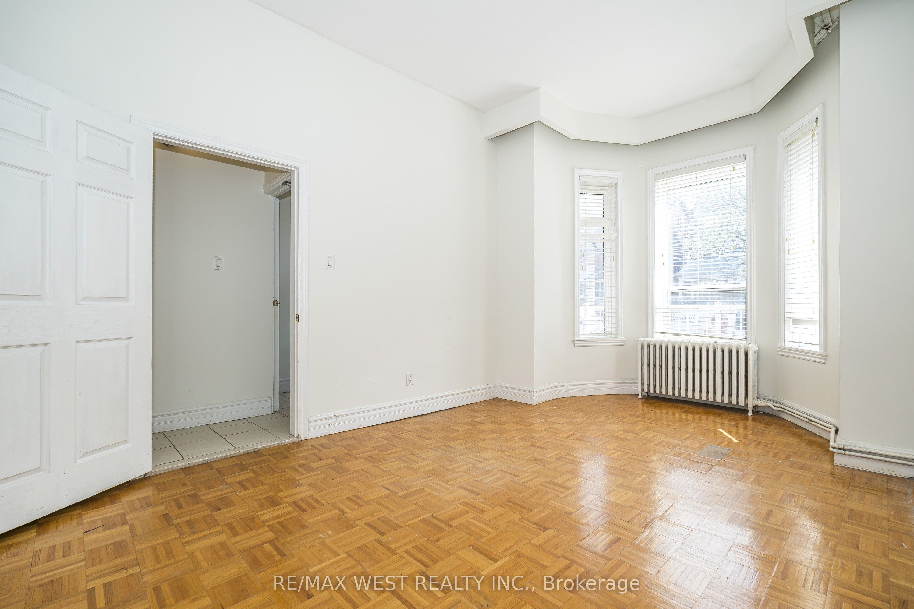 Additional image 5 of 404 Manning Avenue, Toronto, ON, M6G 2V7