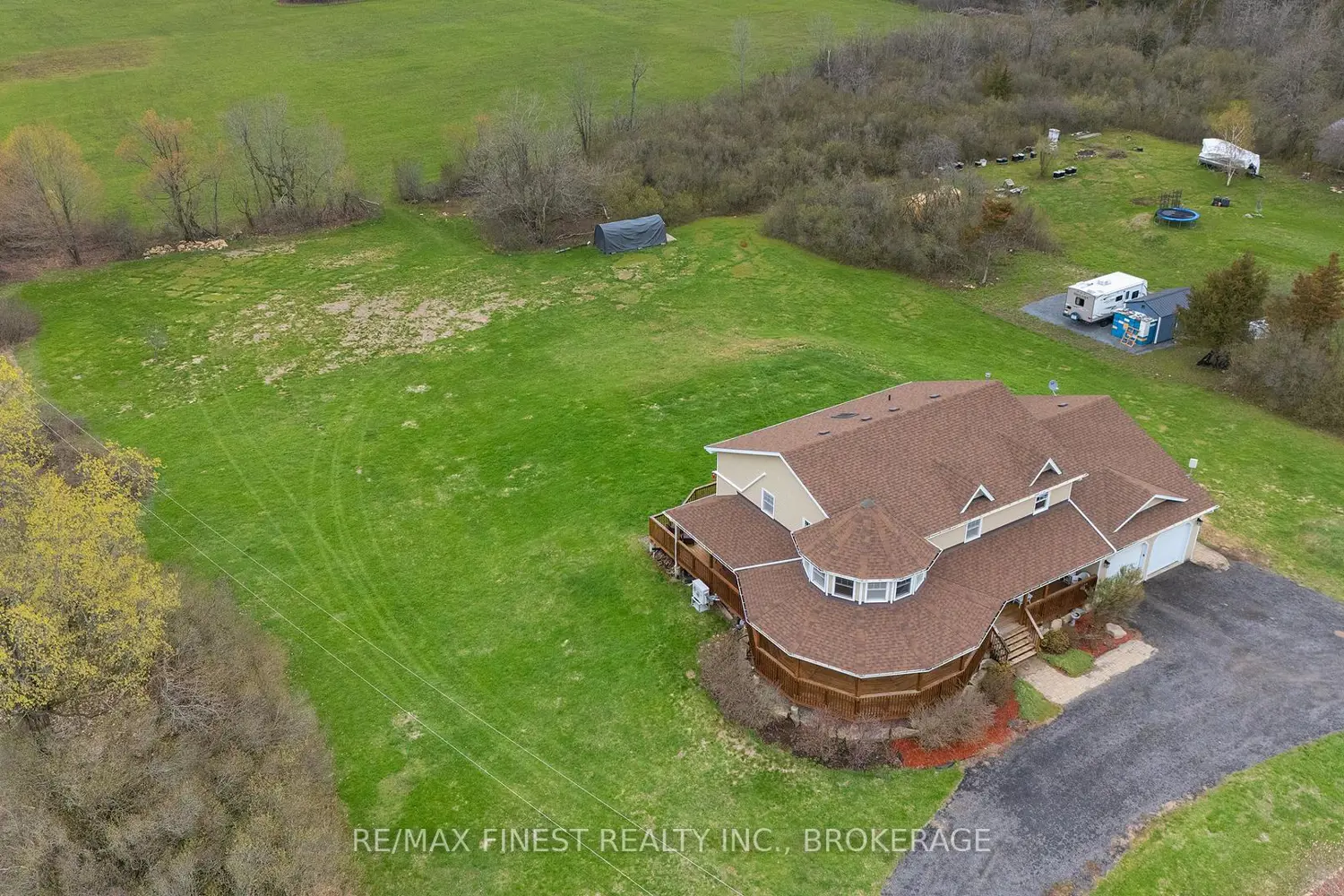 Additional image 18 of 2716 Round Lake Road