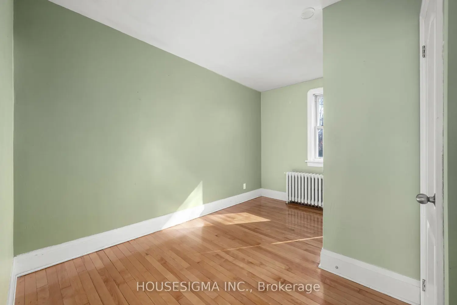 Additional image 4 of 301 Gibbons Street