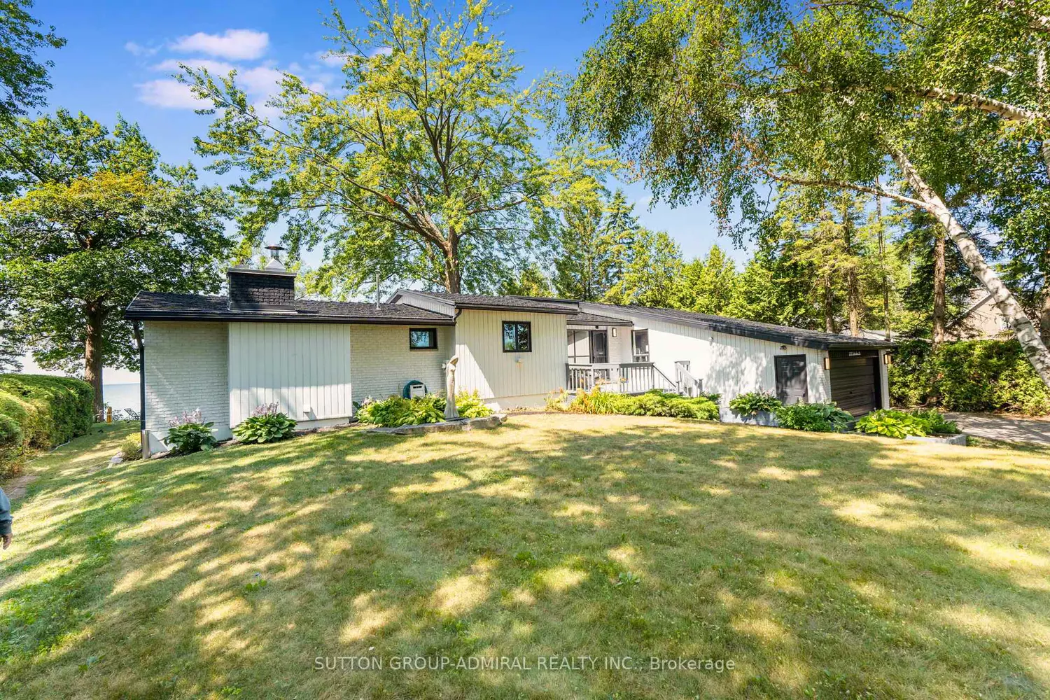 2232 Lakeshore Drive photo 4