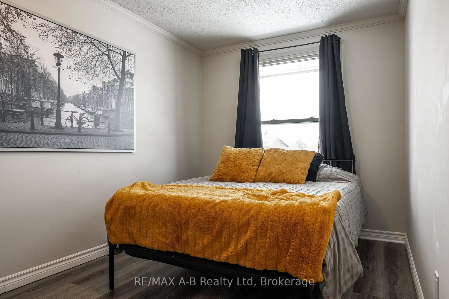 Additional image 13 of 651 Devon Street