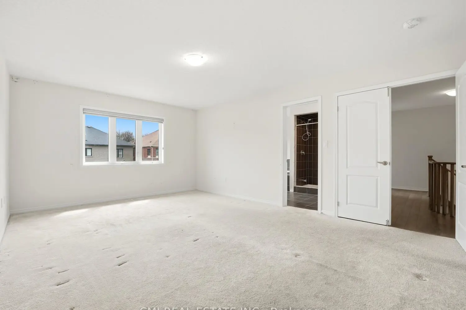 Additional image 14 of 59 July Avenue