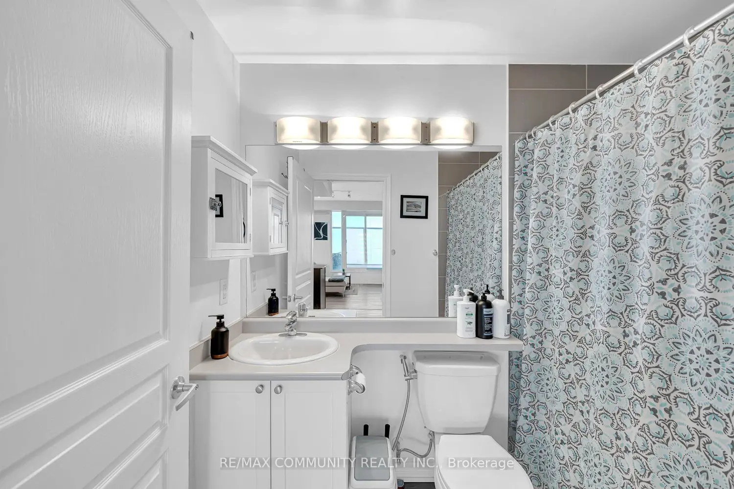 Additional image 4 of 3525 Kariya Drive 502