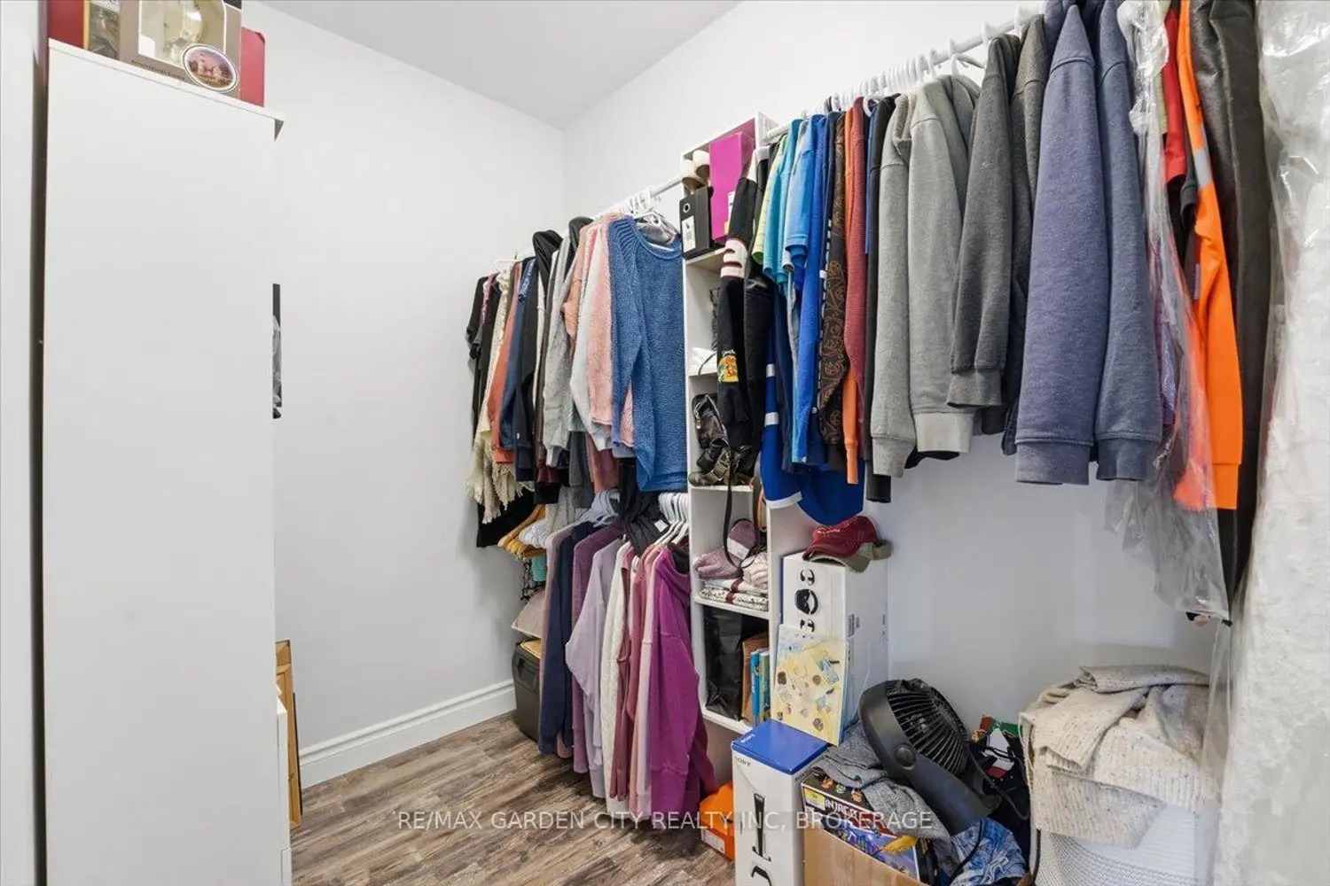 782 North Shore Drive photo 4