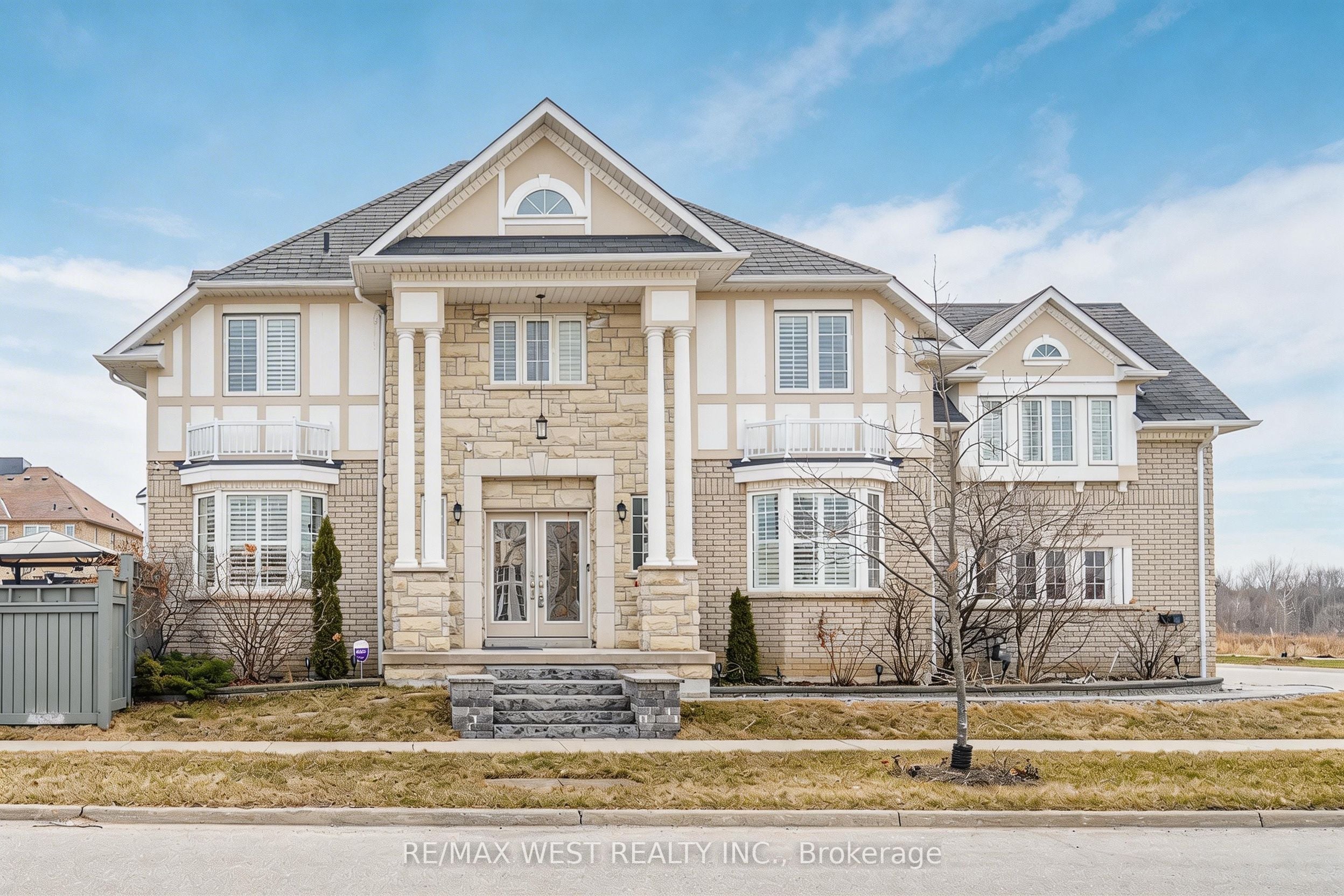 Additional image 2 of 63 Sharplin Drive, Ajax, ON, L1Z 0P4