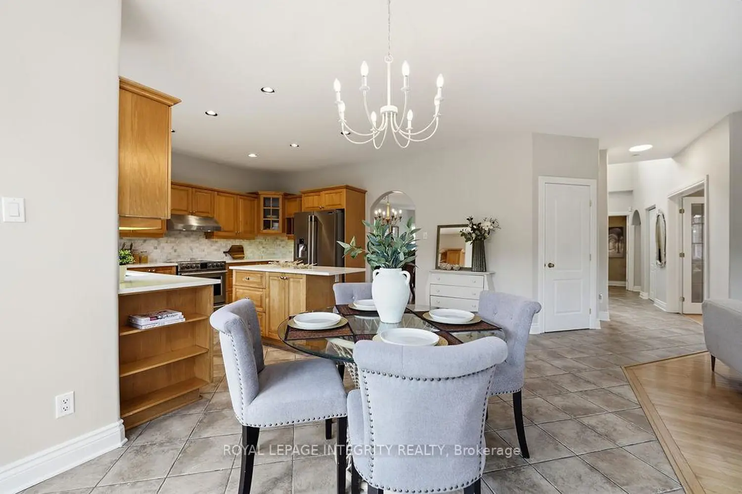 Additional image 5 of 136 Shaughnessy Crescent