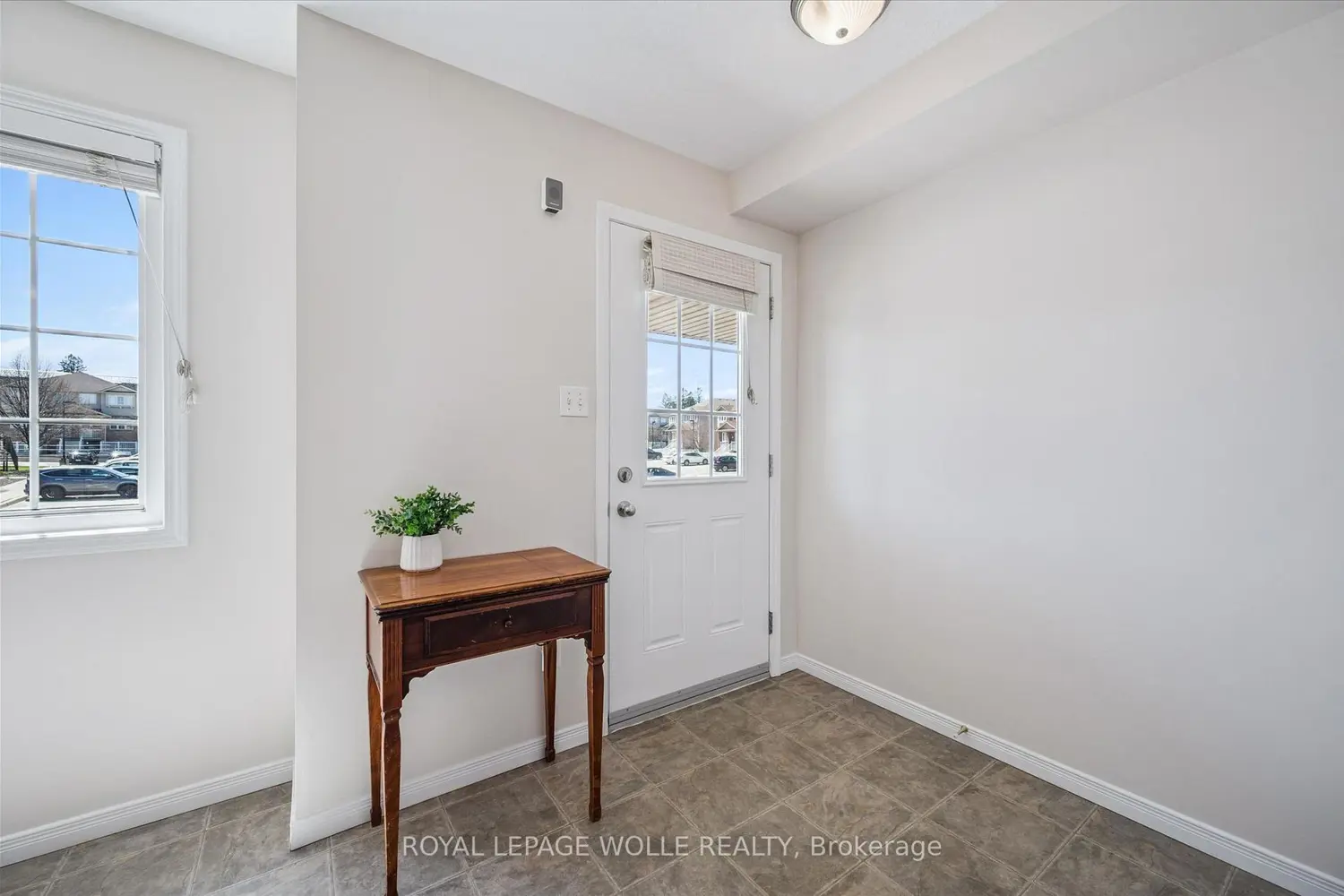 Additional image 4 of 50 Howe Drive 16B