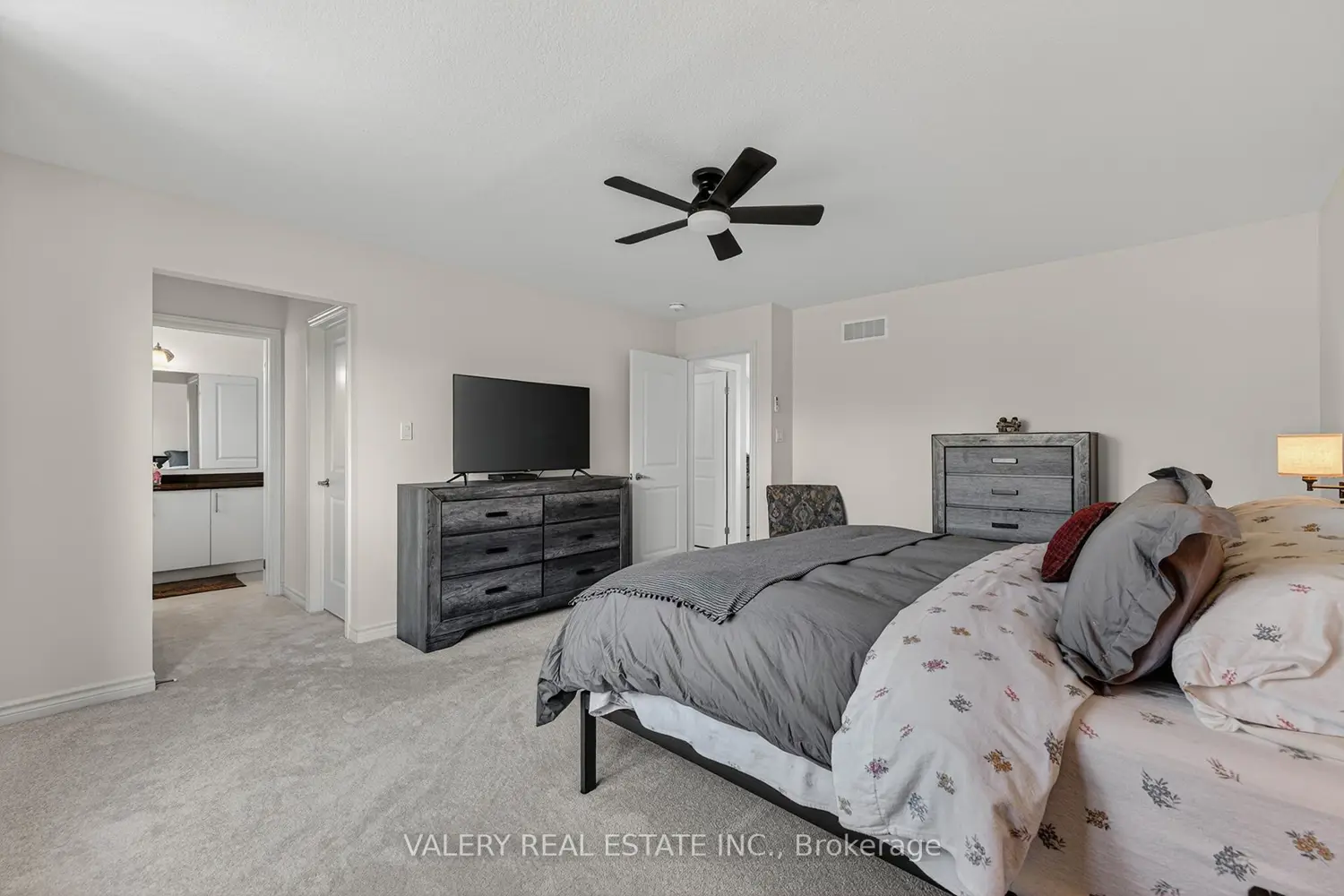 Additional image 20 of 109 Ballantyne Avenue