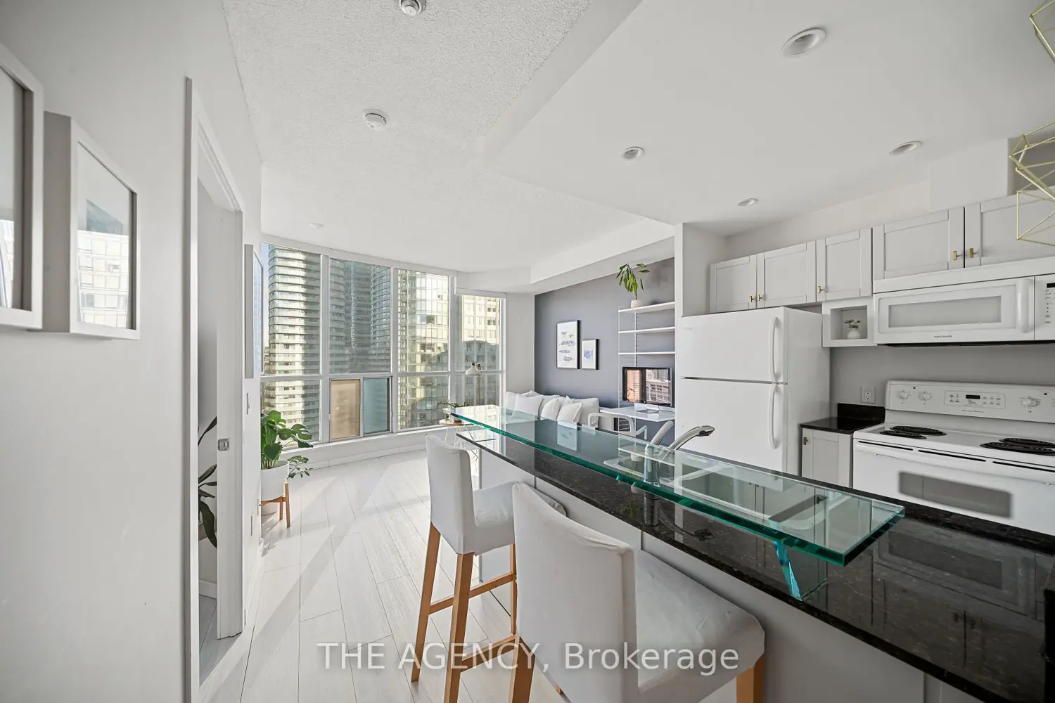 Additional image 7 of 208 Queens Quay 3313