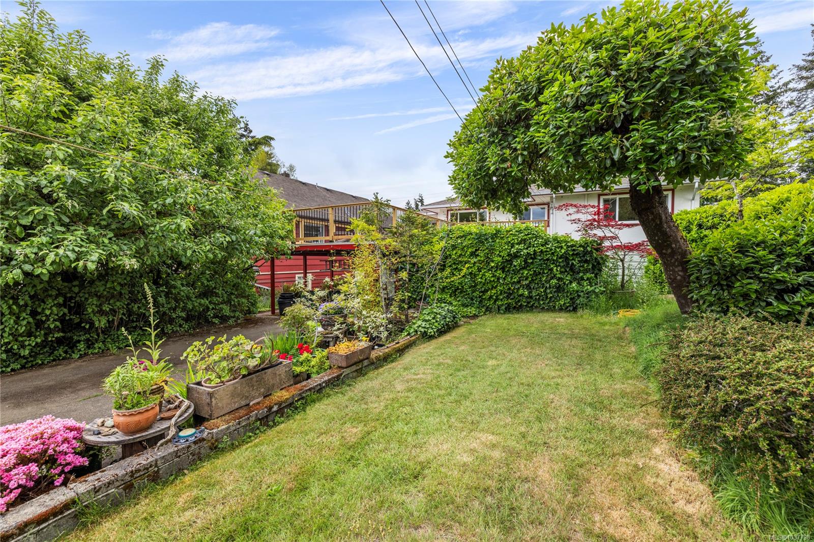 Additional image 2 of 126 Howard Avenue, Nanaimo, BC, V9R 3R1