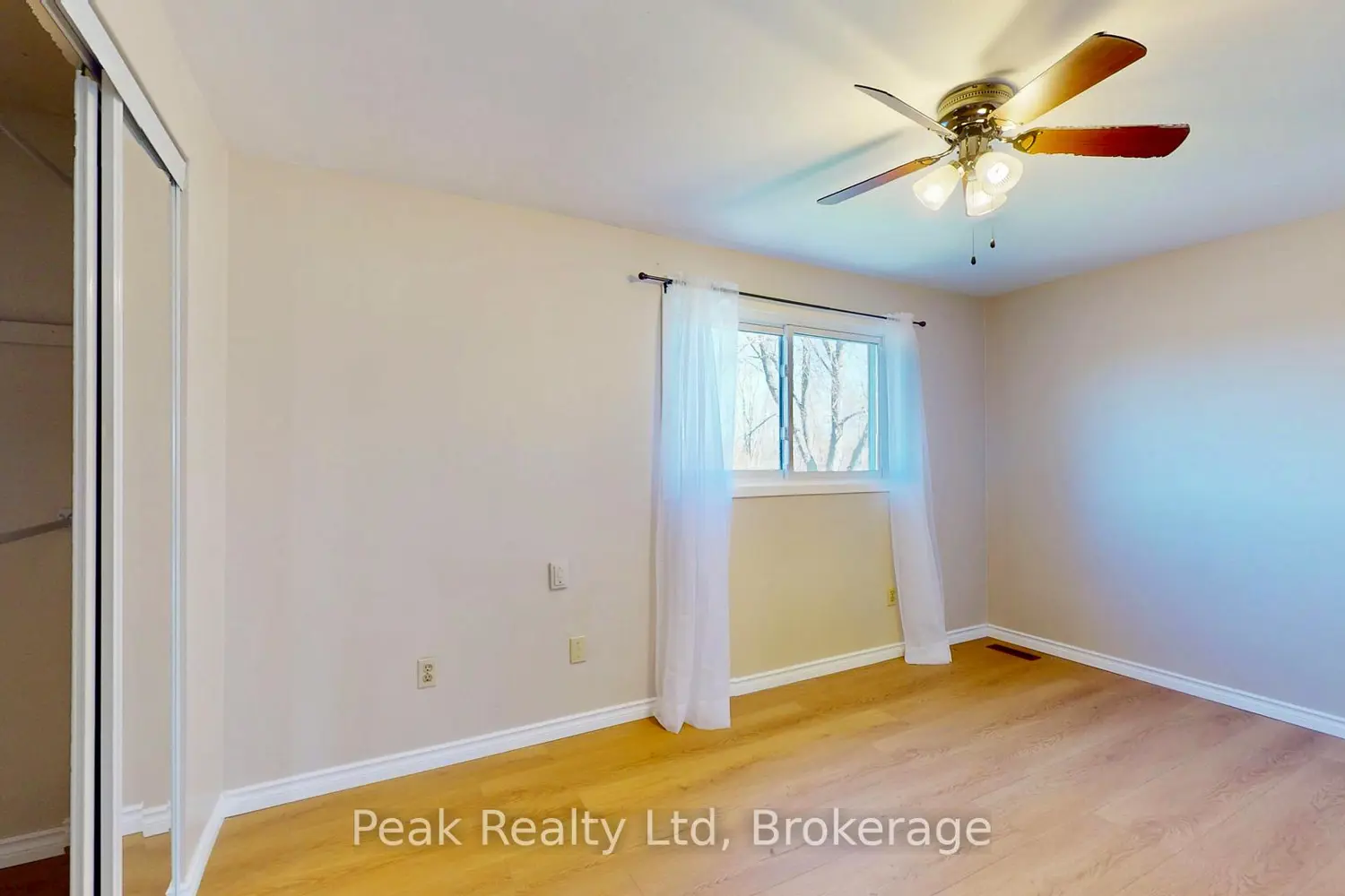Additional image 10 of 122 Keats Drive