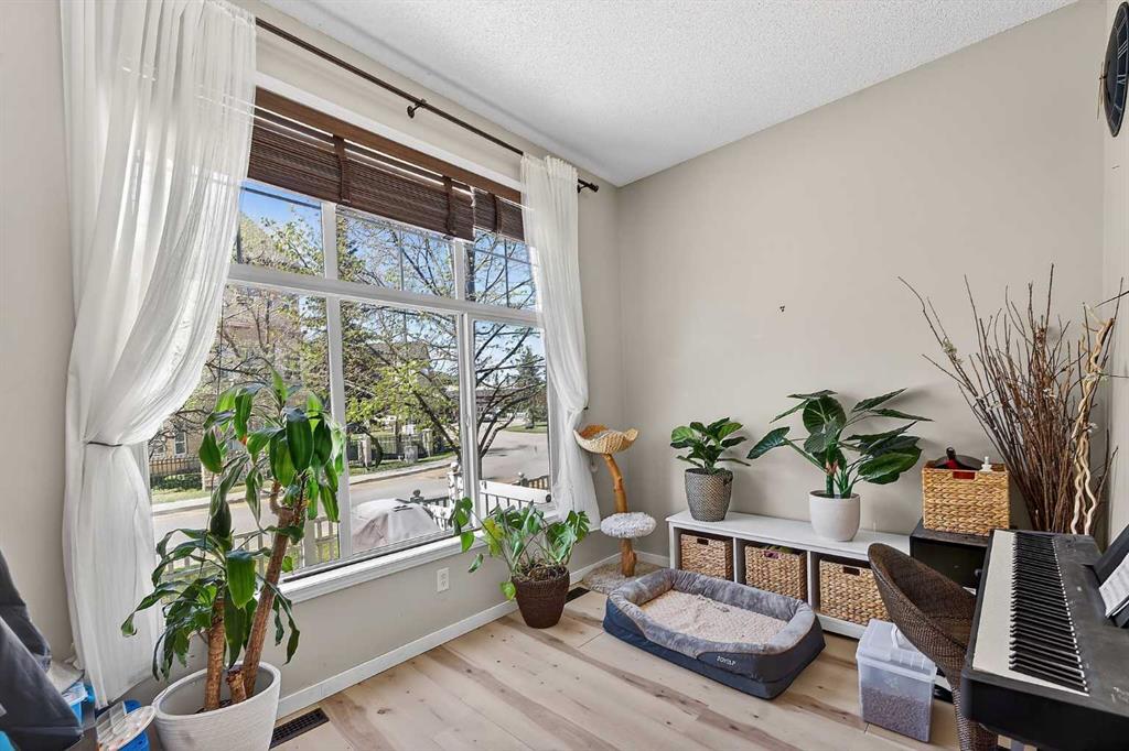 Additional image 4 of 138 Promenade Way SE, Calgary, AB, T2Z 4E9
