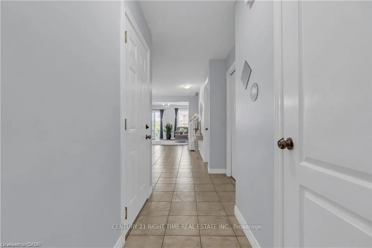 48 Clough Crescent photo 2