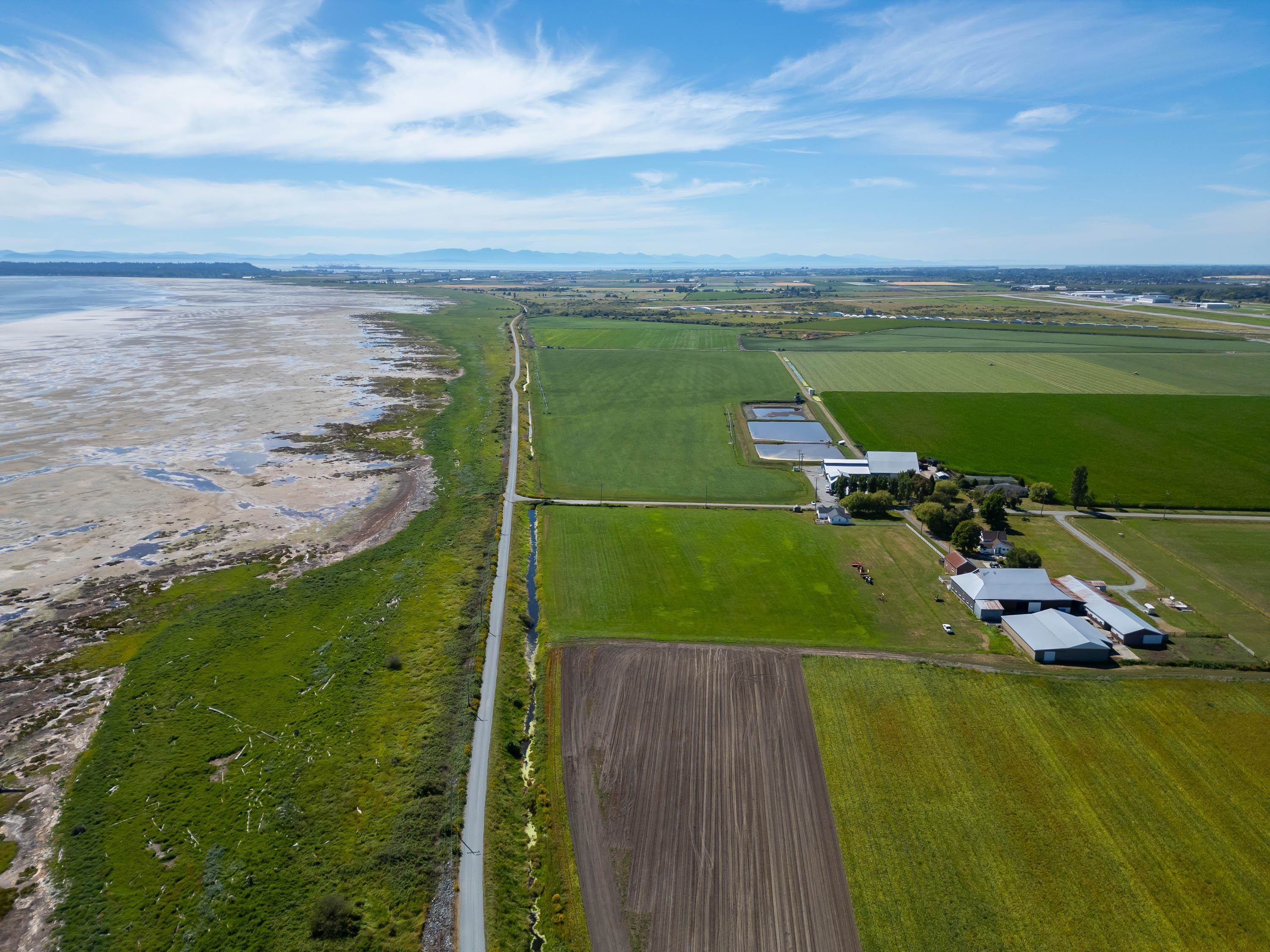 Additional image 2 of 3636 88 Street, Delta, BC, V4K 3N3