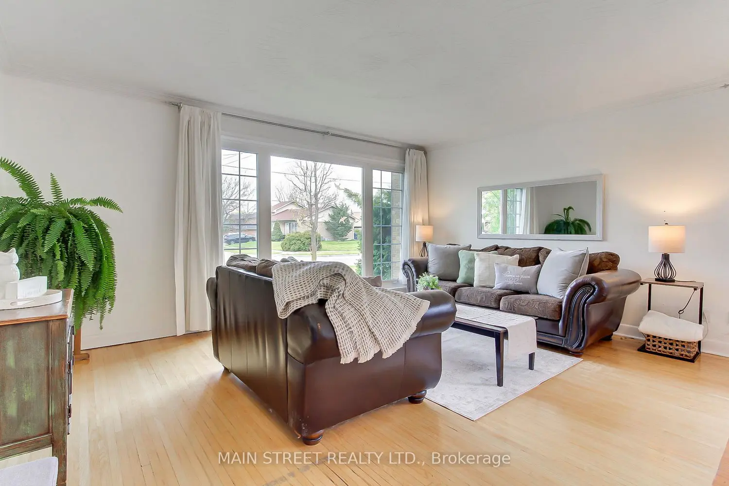 Additional image 4 of 14 Westhampton Drive