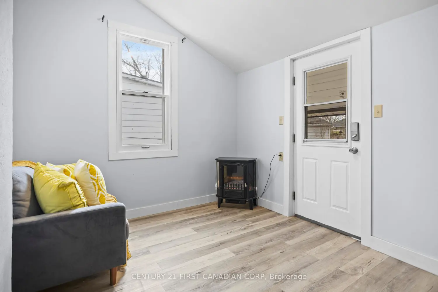 Additional image 11 of 401 Salisbury Street