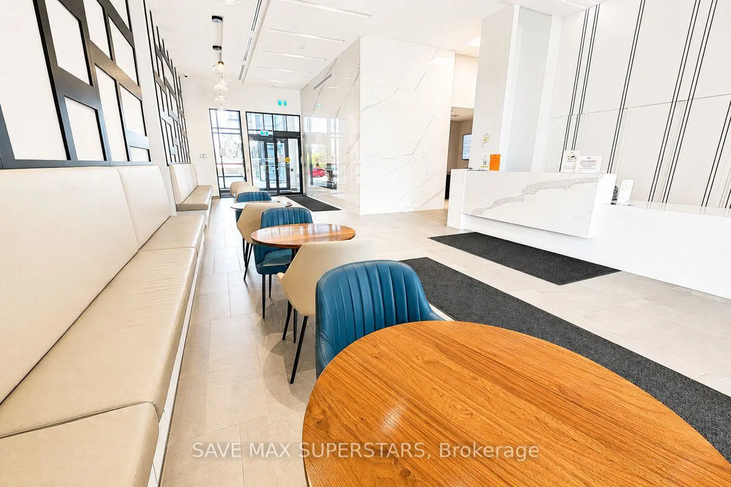 Additional image 17 of 681 Yonge Street 611