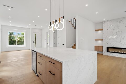 Additional image 8 of 2-6885 Aubrey Street, Burnaby, BC, V5B 2E4