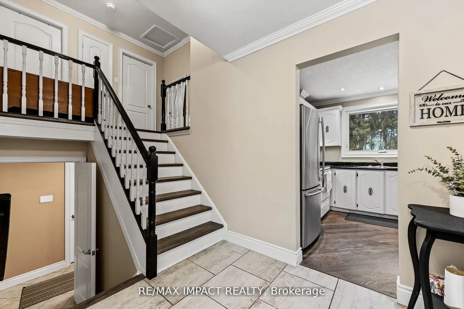 Additional image 8 of 1158 Weller Street