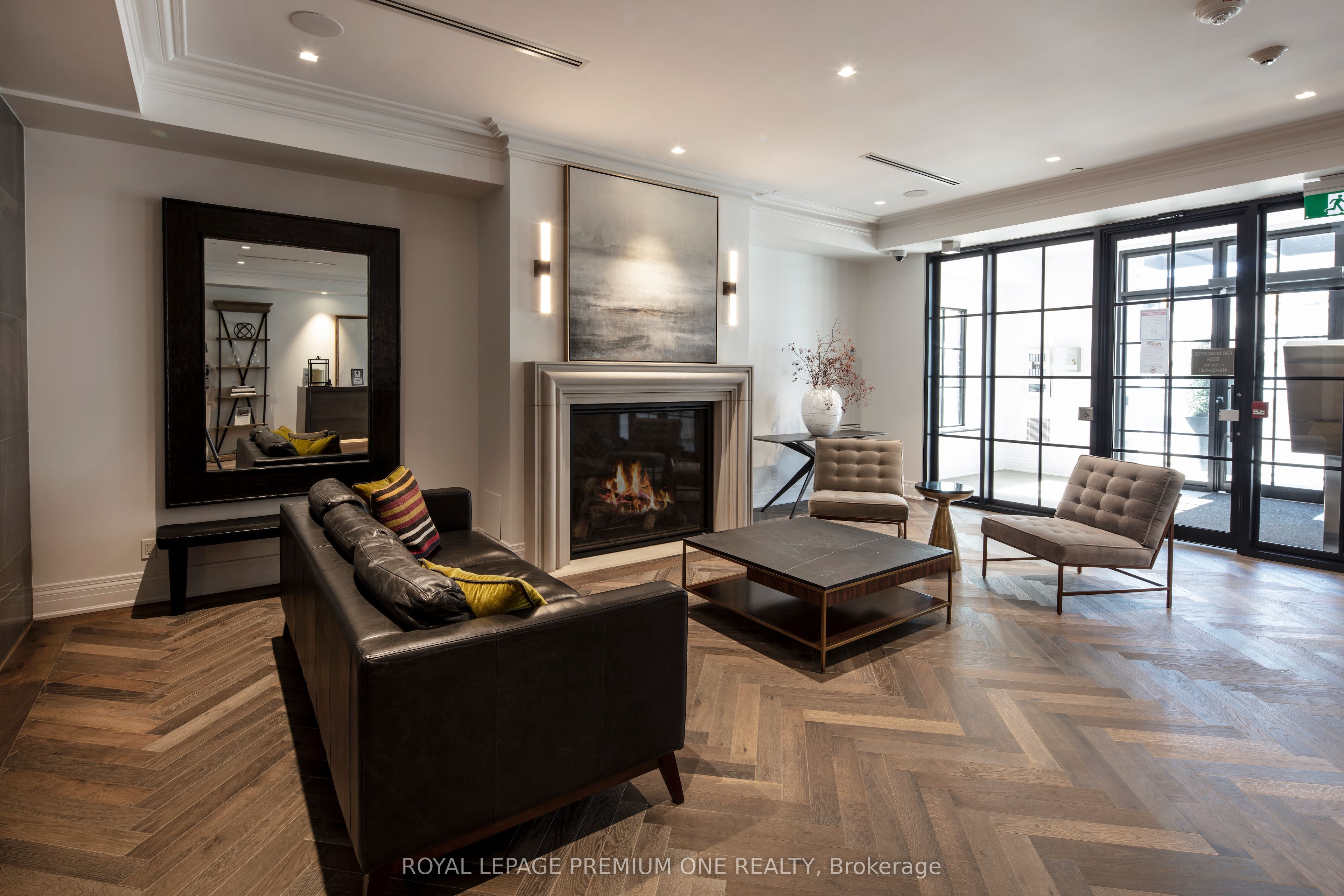 Additional image 4 of 401-571 Prince Edward Drive N, Toronto, ON, M8X 0A1