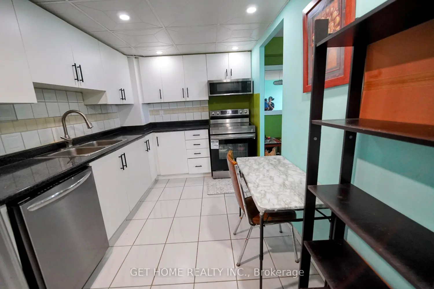 Additional image 16 of 115 Hillcrest Avenue 1402
