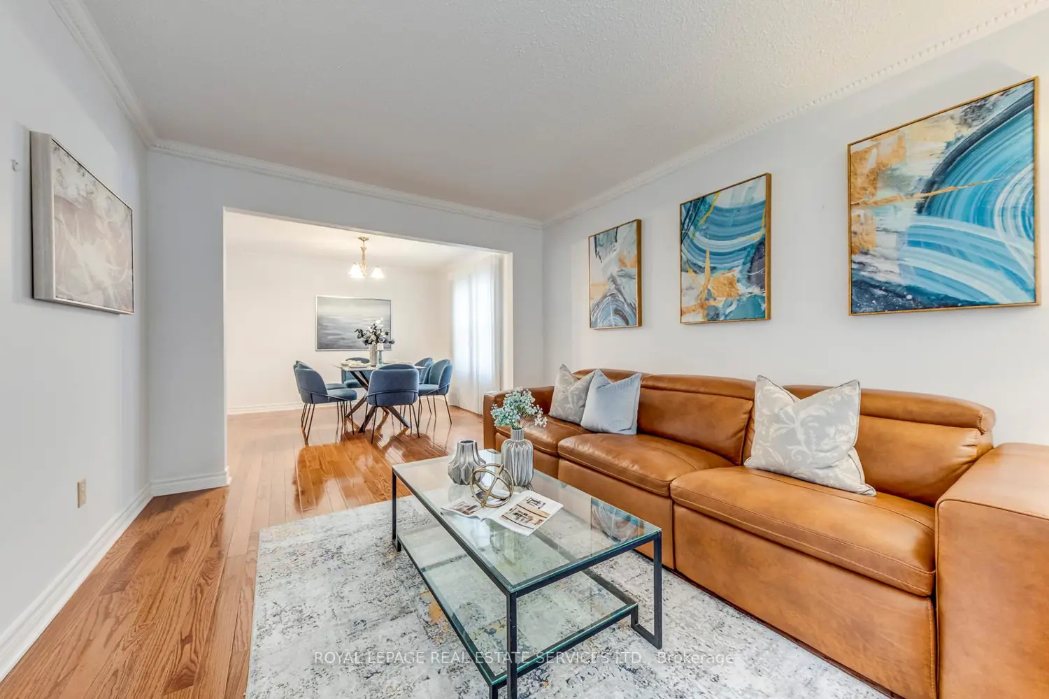 3390 Chartrand Crescent photo 2