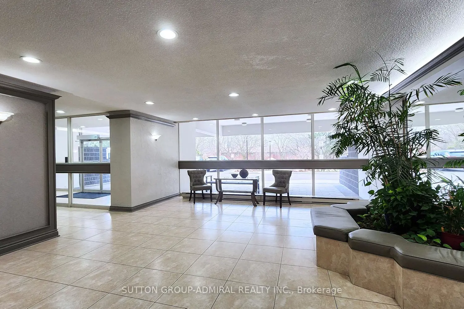 Additional image 2 of 80 Inverlochy Boulevard 1011