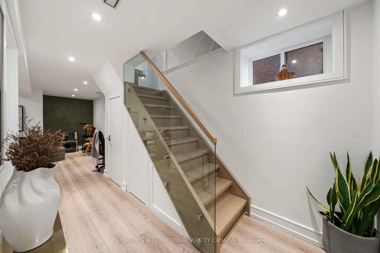 Additional image 9 of 138 Airdrie Road