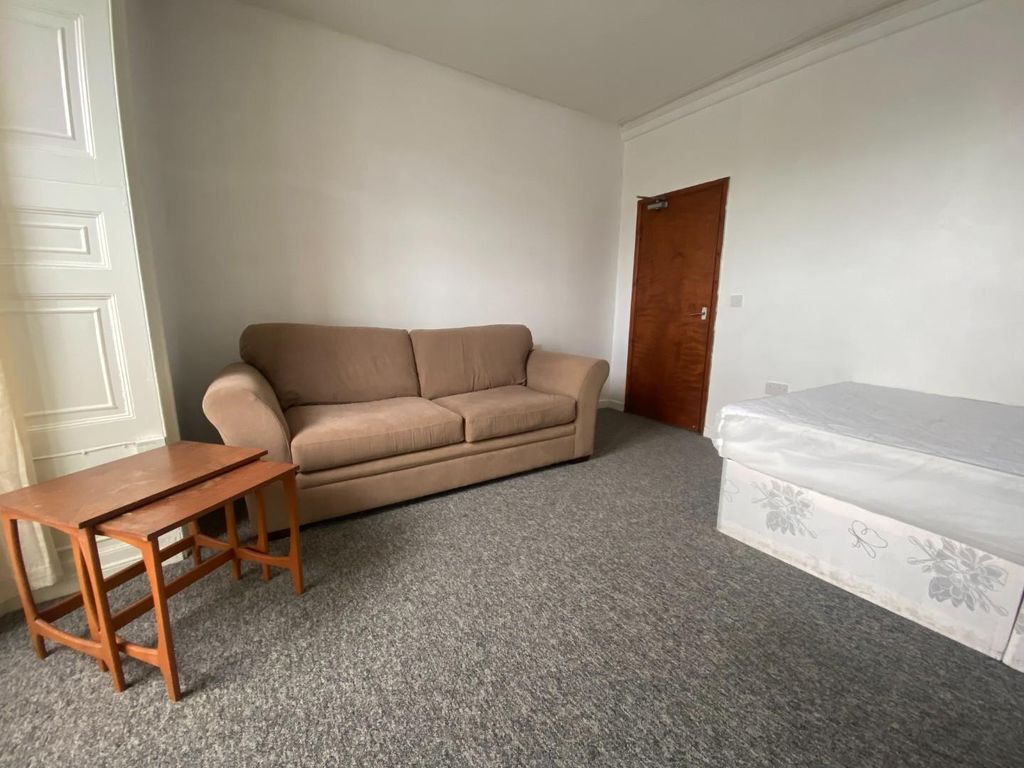 Additional image 3 of 1 bed flat to rentLlanbadarn Fawr, Aberystwyth, Ceredigion SY23