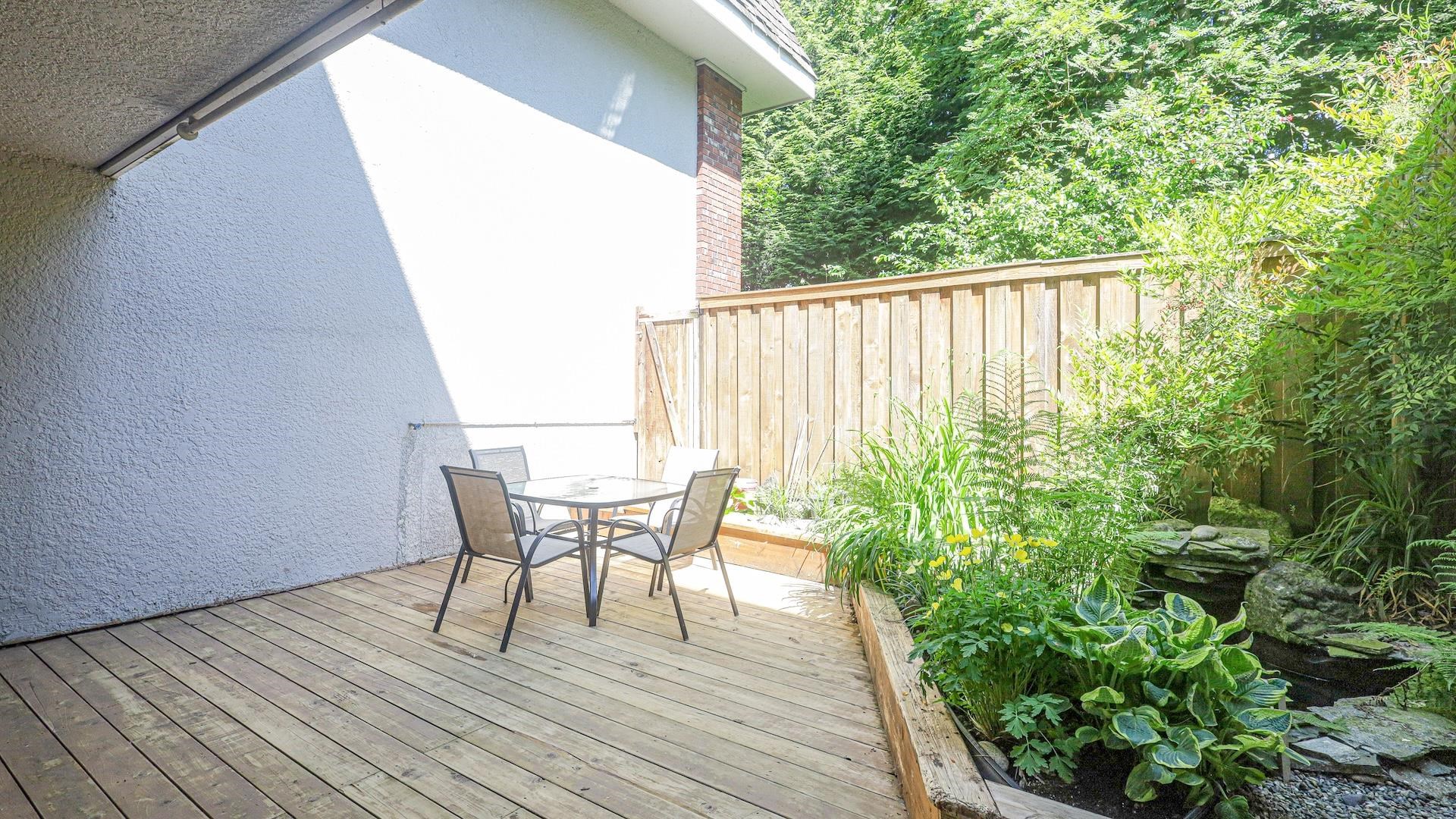 214-5340 Hastings Street, Burnaby, BC, V5B 1R1
