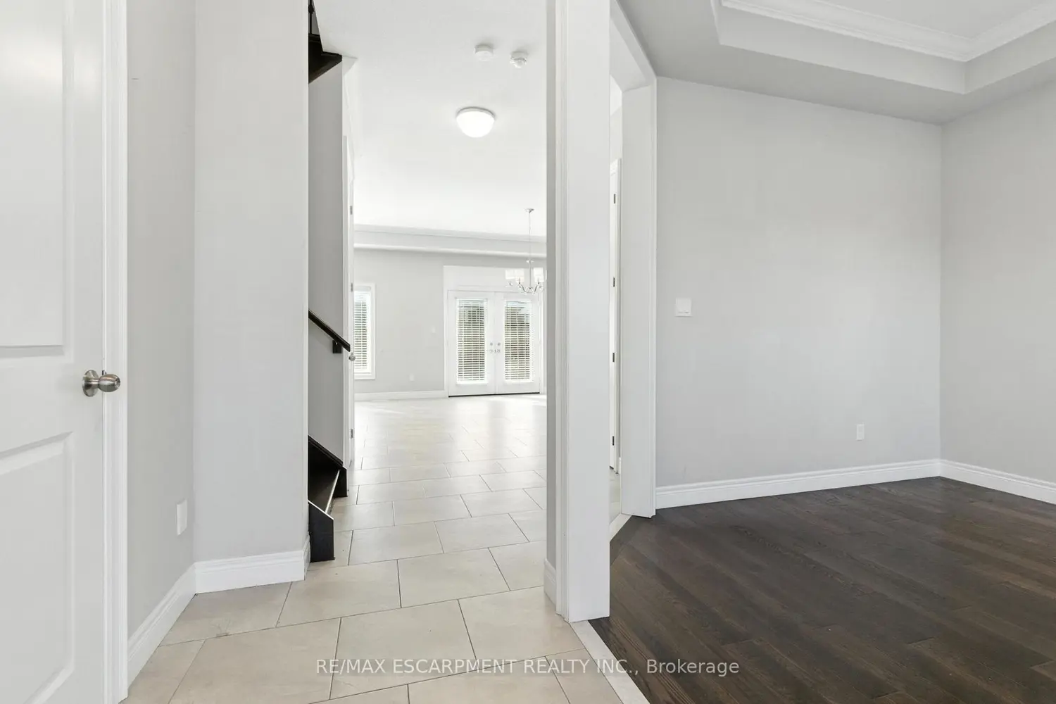 43 Riesling Court