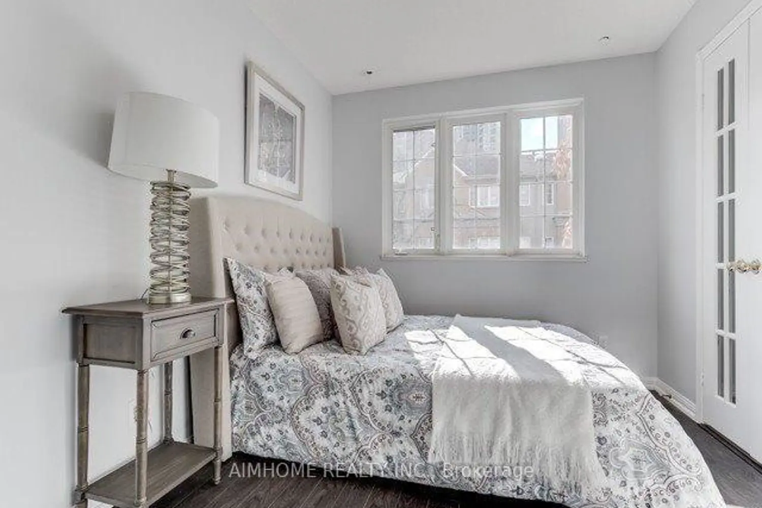 Additional image 9 of 28 Sommerset Way 1530